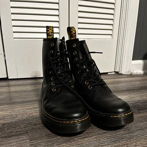 platform doc martens. like new, only worn twice. love them, just too big!